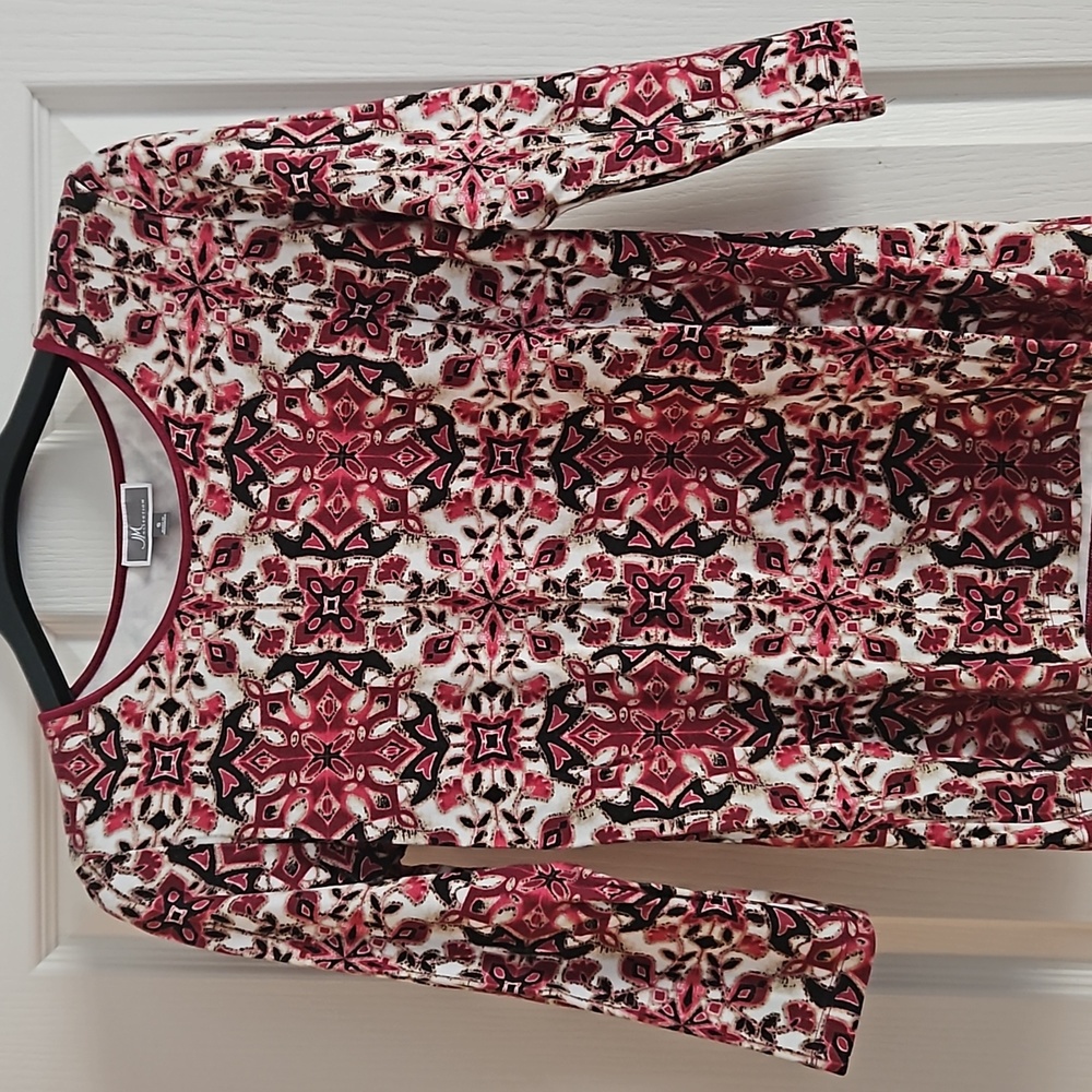 JM Collection Women's Top Small
